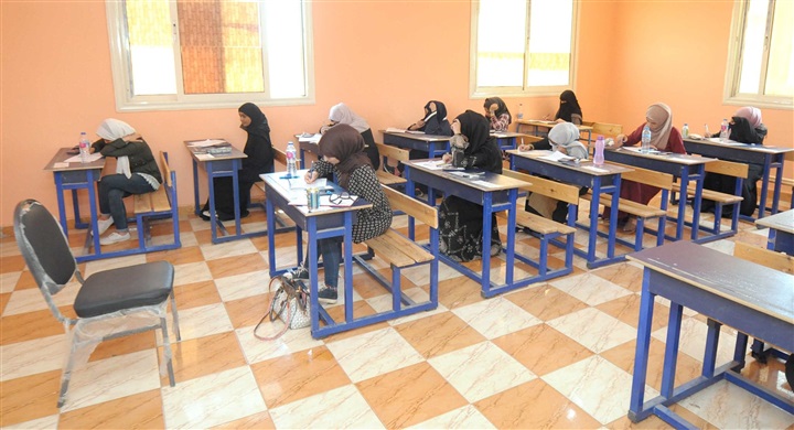 برلمانيون يشيدون بجهود تنظيم امتحانات الثانوية اليمنية في مصر