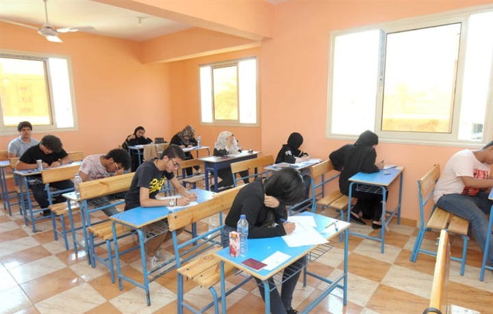 برلمانيون يشيدون بجهود تنظيم امتحانات الثانوية اليمنية في مصر