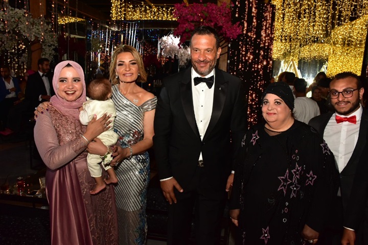 بالصور.. توافد نجوم الفن للاحتفال بزفاف نجل ماجد المصري في الساحل الشمالي بالصور.. توافد نجوم الفن للاحتفال بزفاف نجل ماجد المصري في الساحل الشمالي