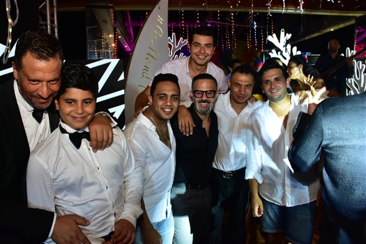 بالصور.. حماقي يشعل زفاف نجل ماجد المصري بالصور.. حماقي يشعل زفاف نجل ماجد المصري