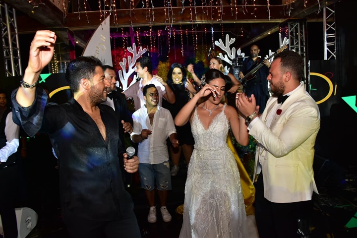 بالصور.. حماقي يشعل زفاف نجل ماجد المصري بالصور.. حماقي يشعل زفاف نجل ماجد المصري
