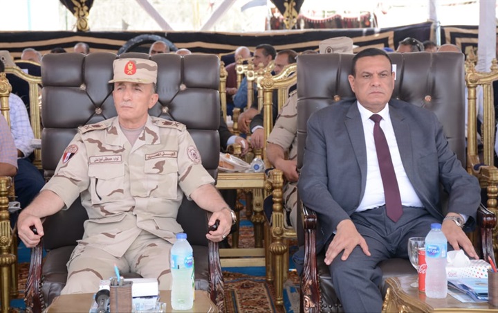 محافظ البحيرة ومدير عام مشروعات الخدمة الوطنية يفتتحوا المرحلة الأولى لوحدات إستخلاص المعادن الإقتصادية من الرمال السوداء برشيد محافظ البحيرة ومدير عام مشروعات الخدمة الوطنية يفتتحوا المرحلة الأولى لوحدات إستخلاص المعادن الإقتصادية من الرمال السوداء برشيد