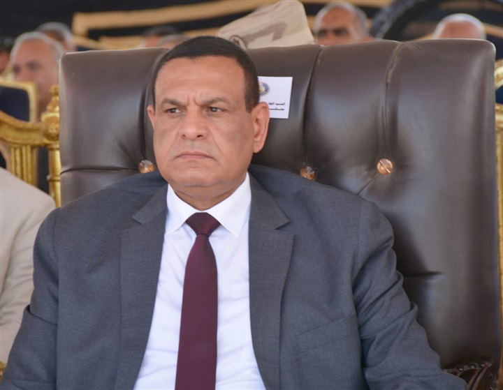 محافظ البحيرة ومدير عام مشروعات الخدمة الوطنية يفتتحوا المرحلة الأولى لوحدات إستخلاص المعادن الإقتصادية من الرمال السوداء برشيد محافظ البحيرة ومدير عام مشروعات الخدمة الوطنية يفتتحوا المرحلة الأولى لوحدات إستخلاص المعادن الإقتصادية من الرمال السوداء برشيد