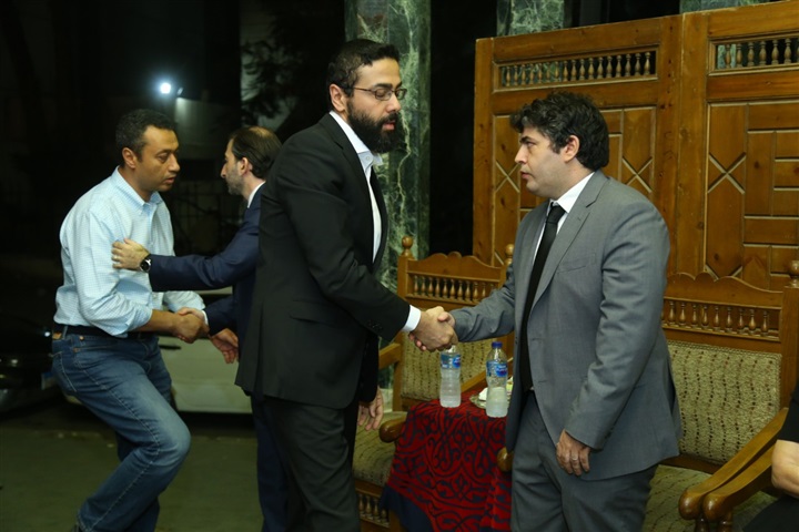 صناع السينما والثقاقة يشاركون عزاء الناقد السينمائي يوسف شريف رزق الله