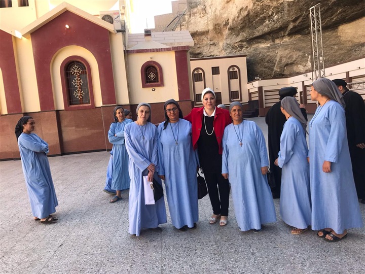 بالصور.."مرأة الوفد": لدينا إصرار قوي لدعم مبادرة "مصر المحبة" لتطوير مسار العائلة المقدسة