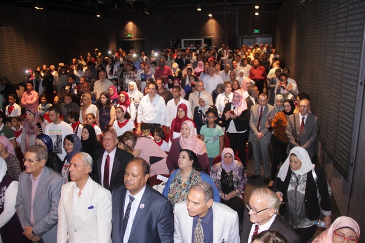 بالصور.. خلال ملتقى الهناجر الثقافى .. "الوطن الأكبر" تشعل حماس جمهور الملتقى بالصور.. خلال ملتقى الهناجر الثقافى .. "الوطن الأكبر" تشعل حماس جمهور الملتقى