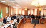 محافظ الشرقية يستعرض ملف تقنين أوضاع واضعى اليد على أراضي أملاك الدولة 
