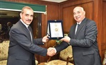 محافظ أسيوط يقدم التهنئة للواء أسعد الذكير لتوليه مديرًا للأمن ويعلن تضافر الجهود لاستكمال مبادرة 