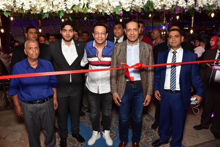 محمد عبد الحافظ يسبب أزمة في أحد محلات مسطرد محمد عبد الحافظ يسبب أزمة في أحد محلات مسطرد