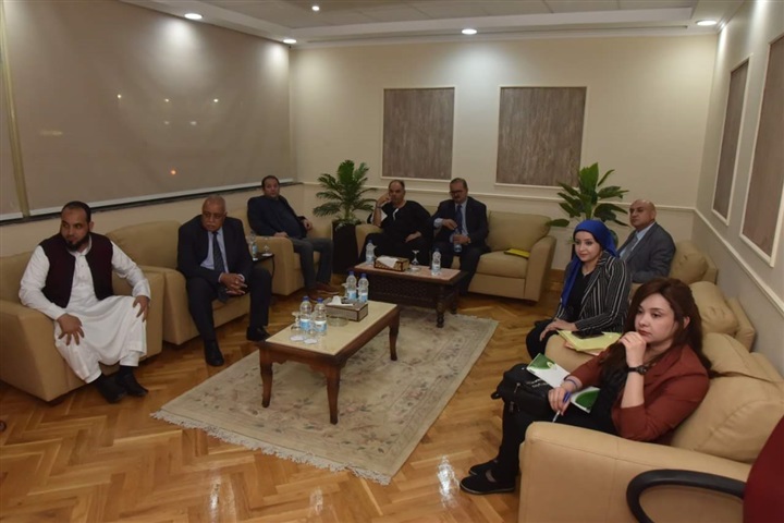 "الغرابلى" يؤكد على جهود تنمية المحافظة ودور أبناء مطروح الوطنى كحماة البوابة الغربية