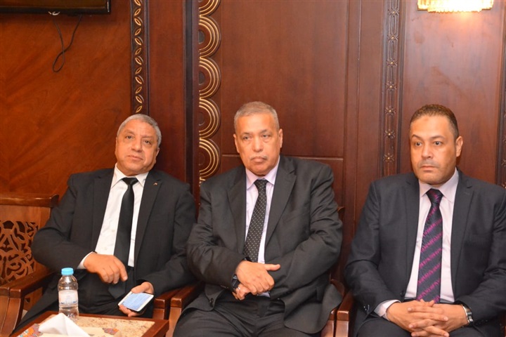 بالصور.. محمد هشام بركات ووزراء العدل ورجال القضاء والداخلية في عزاء المستشار أحمد إكرام فهمي