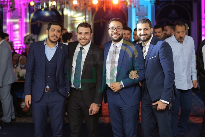 بالصور .. نجوم الفن والأغنية والمشاهير يحتفلون بزفاف هاجر و محمود 