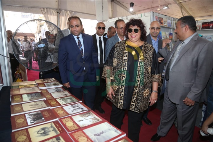 وزيرة الثقافة تطلق فعاليات معرض الإسكندرية الصيفي الأول للكتاب وزيرة الثقافة تطلق فعاليات معرض الإسكندرية الصيفي الأول للكتاب