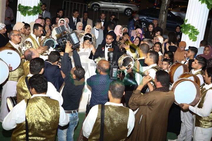 بالصور.. سعد الصغير يشعل حفل زفاف ابنة نائب رئيس تحرير جريده الجمهوريه بالصور.. سعد الصغير يشعل حفل زفاف ابنة نائب رئيس تحرير جريده الجمهوريه