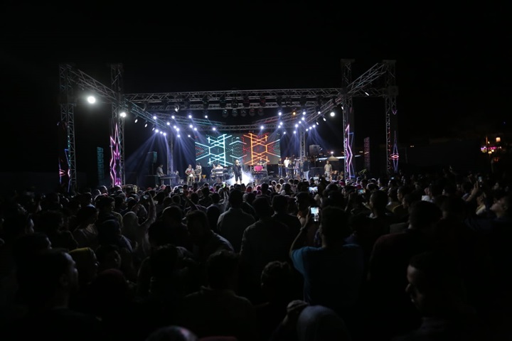 بالصور..هشام عباس يشعل أجواء بورتو مطروح في أولى حفلات الصيف بالصور..هشام عباس يشعل أجواء بورتو مطروح في أولى حفلات الصيف