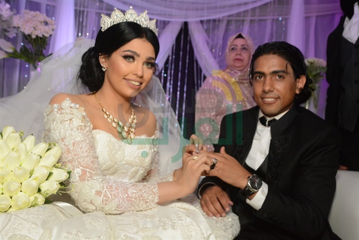 بالصور.. زفاف حسن يوسف لاعب الطلائع بحضور نجوم الزمالك بالصور.. زفاف حسن يوسف لاعب الطلائع بحضور نجوم الزمالك