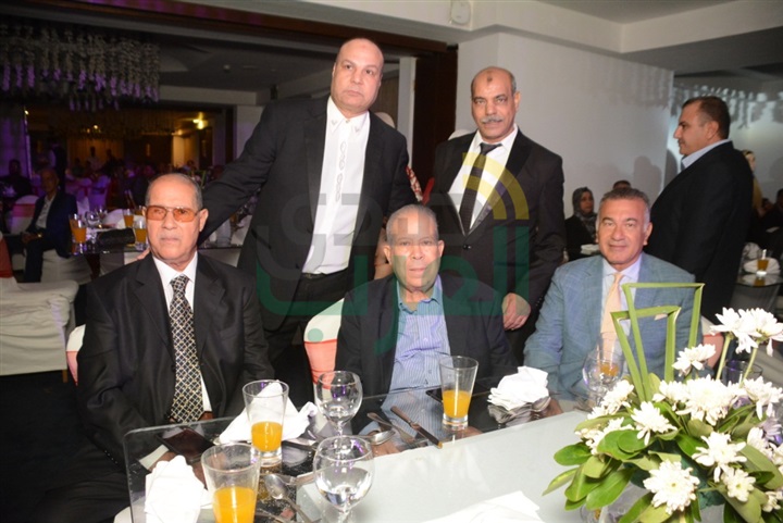 بالصور.. زفاف حسن يوسف لاعب الطلائع بحضور نجوم الزمالك بالصور.. زفاف حسن يوسف لاعب الطلائع بحضور نجوم الزمالك