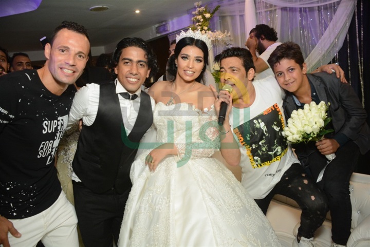 بالصور.. زفاف حسن يوسف لاعب الطلائع بحضور نجوم الزمالك بالصور.. زفاف حسن يوسف لاعب الطلائع بحضور نجوم الزمالك