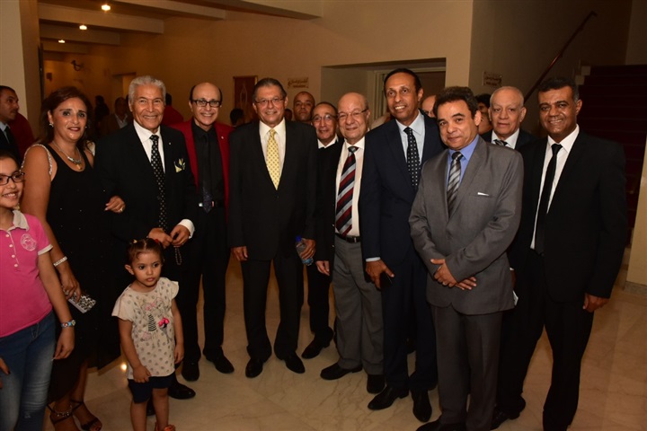 بالصور.. محمود حميده وسوسن بدر ونجوم الفن في حفل افتتاح مهرجان القومي للمسرح بالصور.. محمود حميده وسوسن بدر ونجوم الفن في حفل افتتاح مهرجان القومي للمسرح