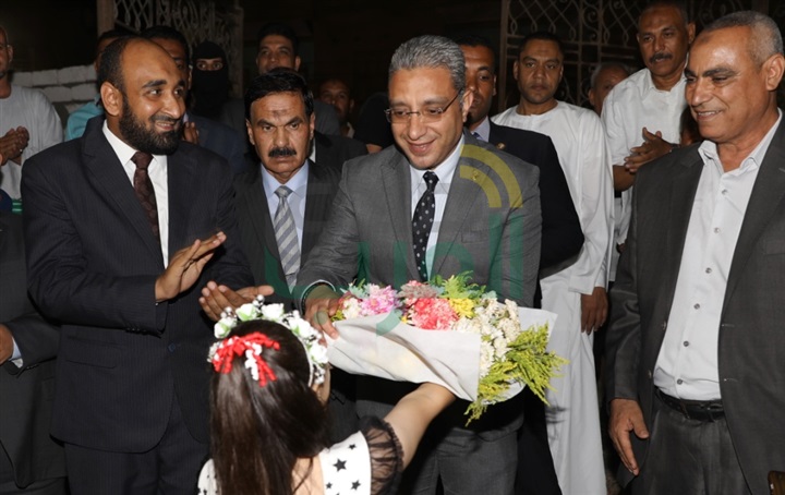 بالصور.. افتتاح ملعب ومبنى بمركز شباب برديس بالبلينا بسوهاج 