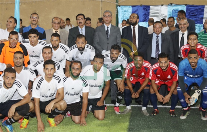 بالصور.. افتتاح ملعب ومبنى بمركز شباب برديس بالبلينا بسوهاج 