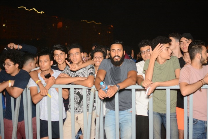 محمد رمضان يتألق بحفل جماهيري كامل العدد محمد رمضان يتألق بحفل جماهيري كامل العدد