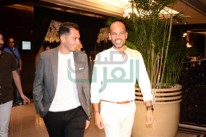 بالصور.. ابو يحتفل بى أغنية عيش يا قلبى مع "جاما " بالصور.. ابو يحتفل بى أغنية عيش يا قلبى مع "جاما "
