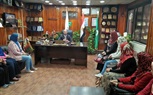  وكيل وزارة الصحة بالشرقية يجتمع بفريق العلاقات العامة 