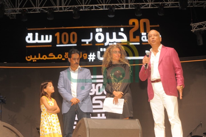 بالصور.. صابر الرباعي يتألق في أقوى الحفلات بشاطئ مرسيليا بالصور.. صابر الرباعي يتألق في أقوى الحفلات بشاطئ مرسيليا