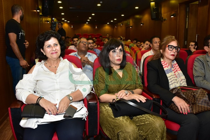 بالصور.. "نجم وندوة" مع سمير صبري في قصر السينما