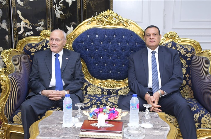 محافظ البحيرة يستقبل وزير الدولة للإنتاج الحربي