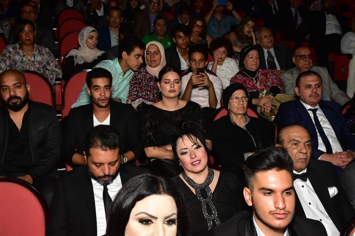 تكريم هاني سلامة ومحمد صبحي و هبة مجدي في مهرجان همسة للفنون تكريم هاني سلامة ومحمد صبحي و هبة مجدي في مهرجان همسة للفنون