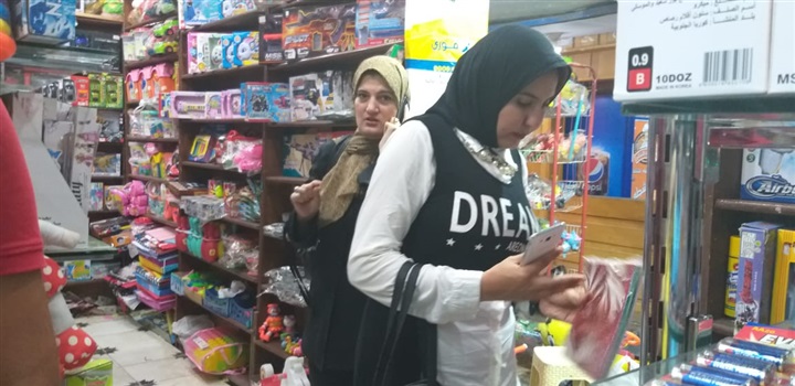 بالصور.. إقبال كثيف علي معرض "مستقبل وطن" للأدوات المدرسية بكفر الشيخ