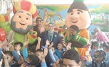 بالصور..وكيل تعليم كفر الشيخ تشارك طلاب رياض الأطفال احتفالاتهم 