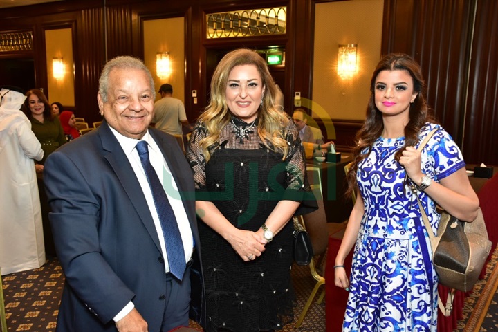 بالصور.. المؤتمر الصحفي لجائزة راشد بن حمد للإبداع في دورته الثانية بالصور.. المؤتمر الصحفي لجائزة راشد بن حمد للإبداع في دورته الثانية