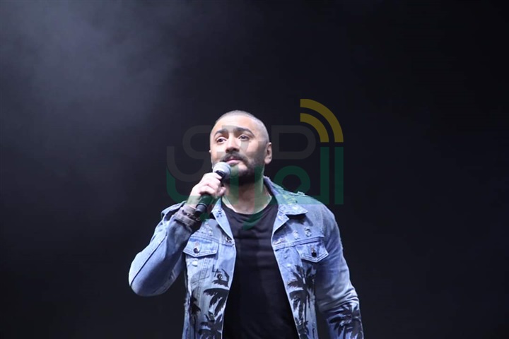 بالصور.. حفل تامر حسني بالصاله المغطاة بمدينة نصر بالصور.. حفل تامر حسني بالصاله المغطاة بمدينة نصر