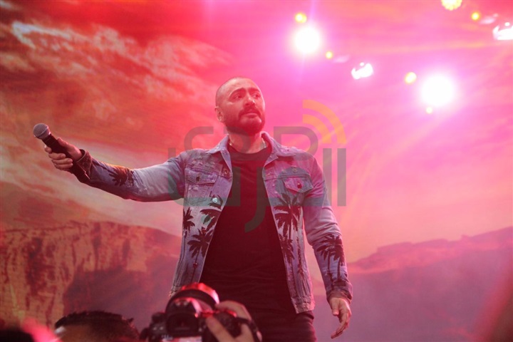 بالصور.. حفل تامر حسني بالصاله المغطاة بمدينة نصر بالصور.. حفل تامر حسني بالصاله المغطاة بمدينة نصر