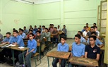  طلاب مدرسة الزقازيق الثانوية العسكرية يستقبلون محافظ الشرقية بالاعلام 