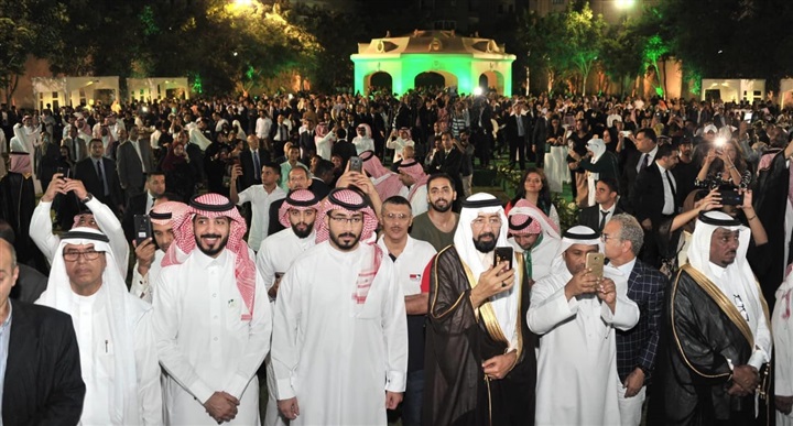 بالصور.. رئيس الوزراء وكبار رجال الدولة يحتفلون باليوم الوطنى الـ89 للمملكة بالصور.. رئيس الوزراء وكبار رجال الدولة يحتفلون باليوم الوطنى الـ89 للمملكة