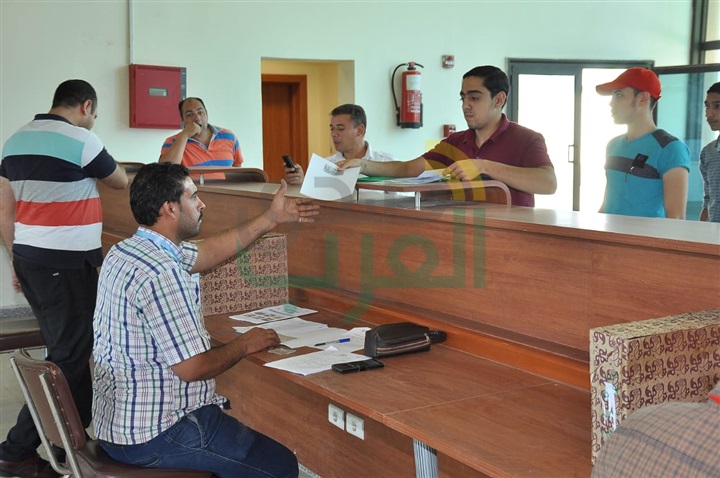 بالصور.. "معهد تكنولوجيا السكة الحديد" يتسلم ملفات قبول طلاب الجدد