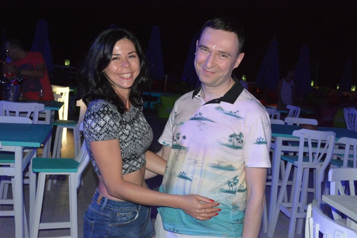 بالصور.. نجوم العالم فى الديجيهات يشعلون حفل شاطى "Vibesbeach" بالبحر الأحمر بالصور.. نجوم العالم فى الديجيهات يشعلون حفل شاطى "Vibesbeach" بالبحر الأحمر
