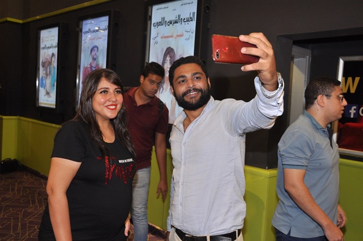 مى كساب تحتفل بعرض فيلم الطيب والشرس والللعوب مع الجمهور مى كساب تحتفل بعرض فيلم الطيب والشرس والللعوب مع الجمهور