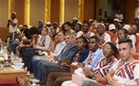 الفريق أسامة ربيع يلتقي الدفعة الثانية من البرنامج الرئاسي لتأهيل الشباب الإفريقي للتعرف على مستجدات مشروع قناة السويس الجديدة   