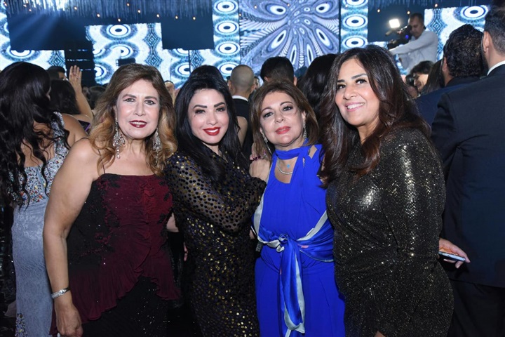 مدام هالة سرور والشيخ سعود عبد العزيز والدكتور مجدي مرشد في فرح مازن و ايه مدام هالة سرور والشيخ سعود عبد العزيز والدكتور مجدي مرشد في فرح مازن و ايه
