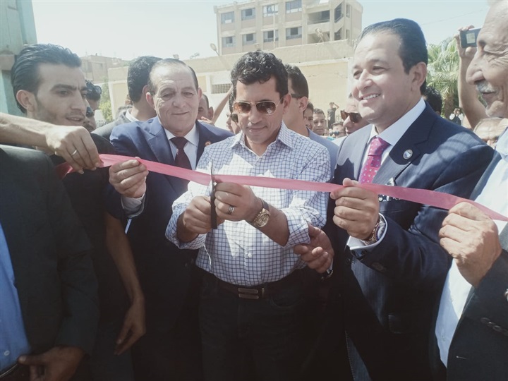 بحضور النائب علاء عابد.. وزير الرياضه يفتتح عدة مراكز شباب بالصف 