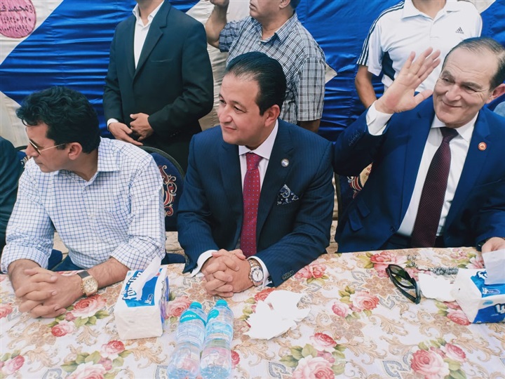 بحضور النائب علاء عابد.. وزير الرياضه يفتتح عدة مراكز شباب بالصف 