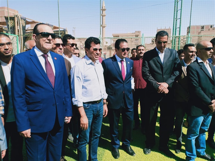 بحضور النائب علاء عابد.. وزير الرياضه يفتتح عدة مراكز شباب بالصف 
