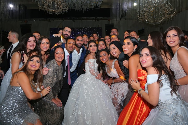 بالصور.. تامر حسني وأحمد عصام يشعلان زفاف "شهد إسماعيل" و"عمرو أحمد" بحضور صفاء أبو السعود وبسمة وهبة وزينة بالصور.. تامر حسني وأحمد عصام يشعلان زفاف "شهد إسماعيل" و"عمرو أحمد" بحضور صفاء أبو السعود وبسمة وهبة وزينة