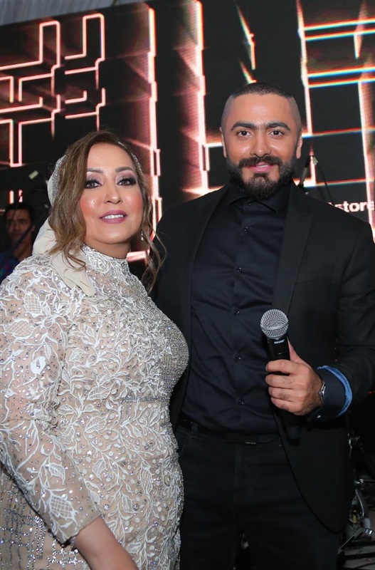 بالصور.. تامر حسني وأحمد عصام يشعلان زفاف "شهد إسماعيل" و"عمرو أحمد" بحضور صفاء أبو السعود وبسمة وهبة وزينة بالصور.. تامر حسني وأحمد عصام يشعلان زفاف "شهد إسماعيل" و"عمرو أحمد" بحضور صفاء أبو السعود وبسمة وهبة وزينة