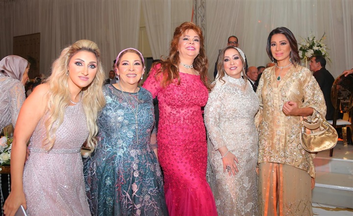 بالصور.. تامر حسني وأحمد عصام يشعلان زفاف "شهد إسماعيل" و"عمرو أحمد" بحضور صفاء أبو السعود وبسمة وهبة وزينة بالصور.. تامر حسني وأحمد عصام يشعلان زفاف "شهد إسماعيل" و"عمرو أحمد" بحضور صفاء أبو السعود وبسمة وهبة وزينة